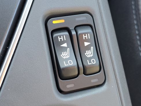 Certified 2025 Subaru Crosstrek 2.0i Premium image 12