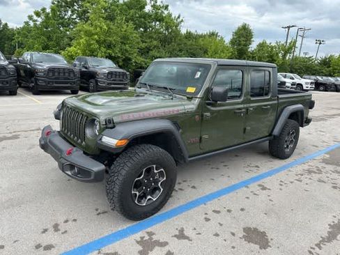 Used 2023 Jeep Gladiator Rubicon w/ LED Lighting Group AWD/4WD image 11