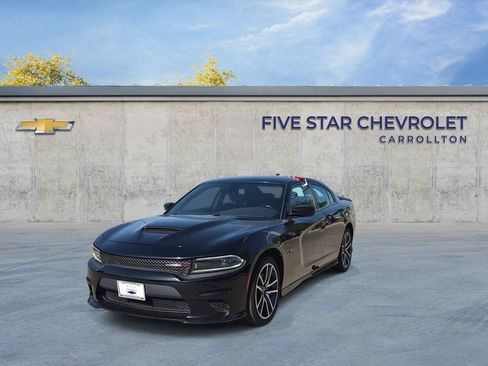 Used 2023 Dodge Charger R/T RWD image 3