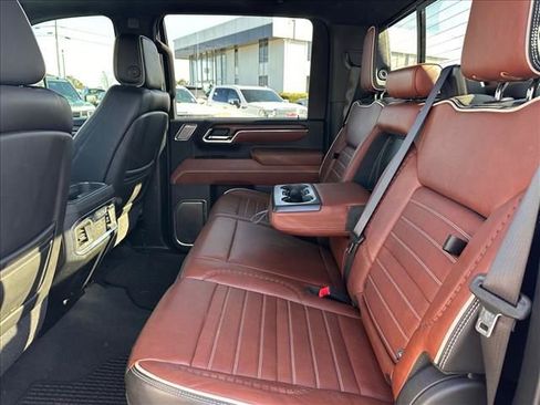 Used 2024 GMC Sierra 3500 Denali Ultimate image 21