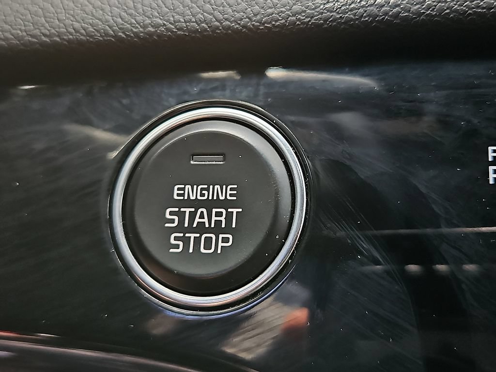 Certified 2022 Kia Sportage Nightfall Edition w/ Nighfall AWD Premium Package image 25
