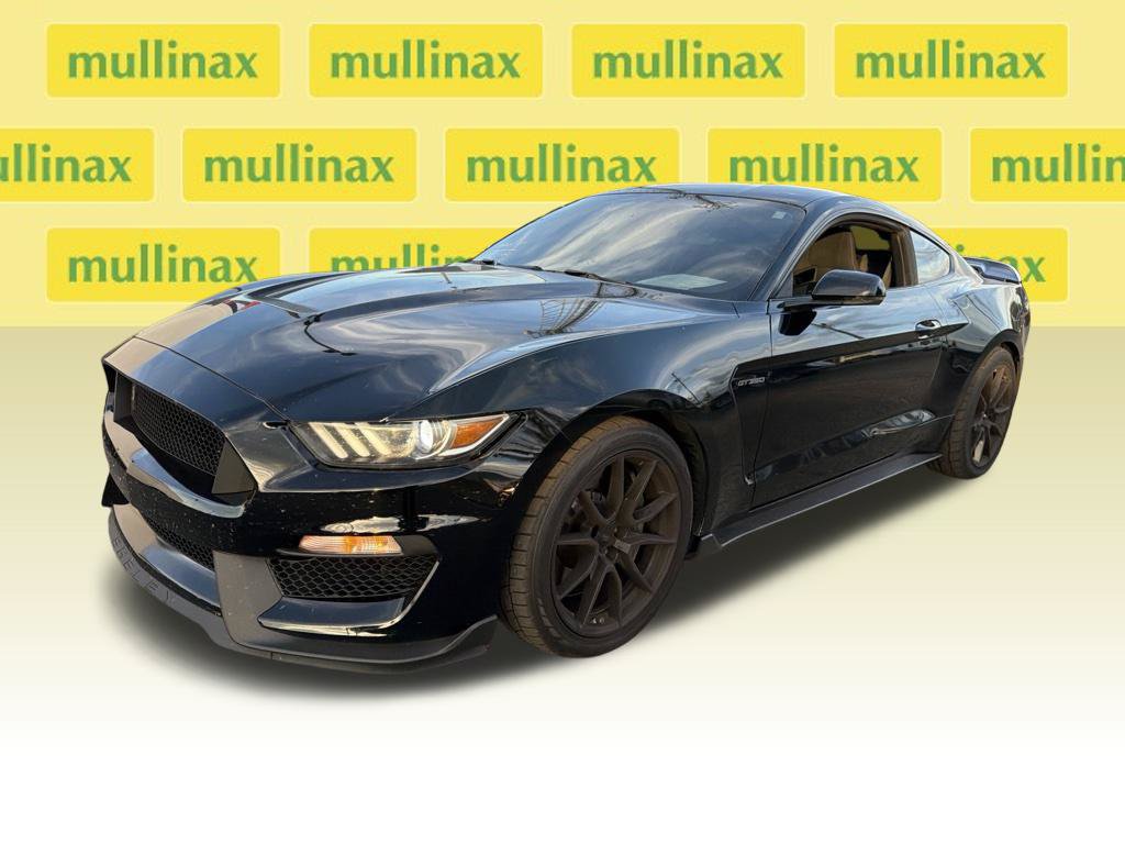 Used 2020 Ford Mustang Shelby GT350 w/ Technology Package RWD image 5