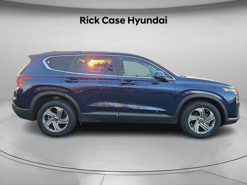 Used 2023 Hyundai Santa Fe SE image 4