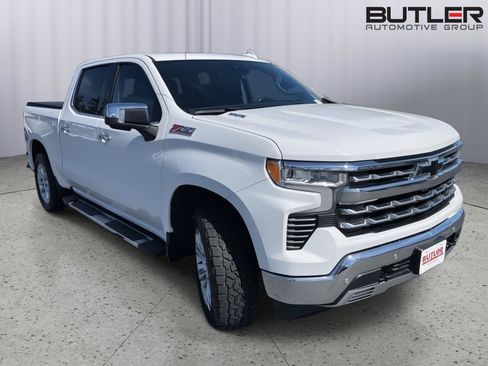 Used 2023 Chevrolet Silverado 1500 LTZ AWD/4WD image 7