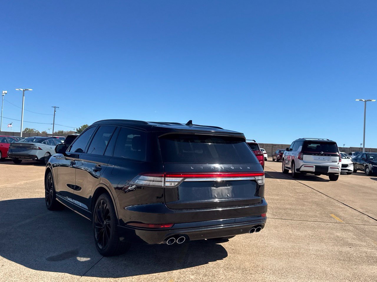 Used 2023 Lincoln Aviator Reserve w/ Equipment Group 201A RWD image 19