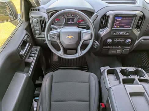 New 2026 Chevrolet Silverado 1500 Custom AWD/4WD image 17
