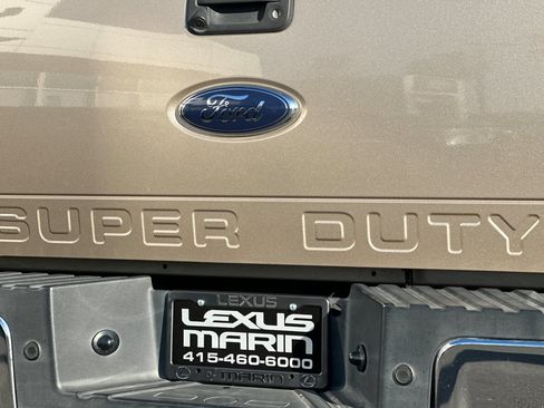 Used 2011 Ford F250 Lariat w/ Lariat Ultimate Pkg image 22