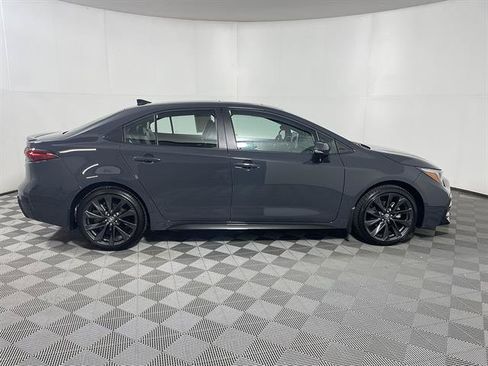 Used 2026 Toyota Corolla XSE FWD image 8