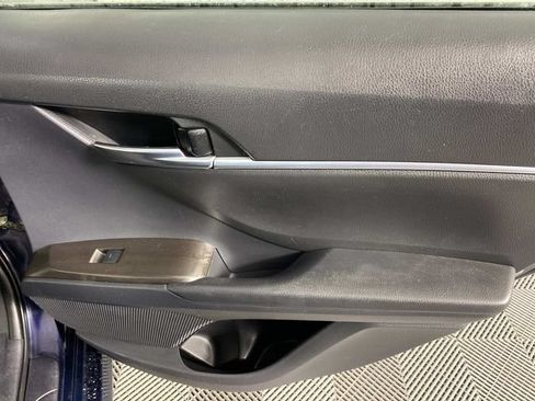 Used 2021 Toyota Camry LE FWD image 25