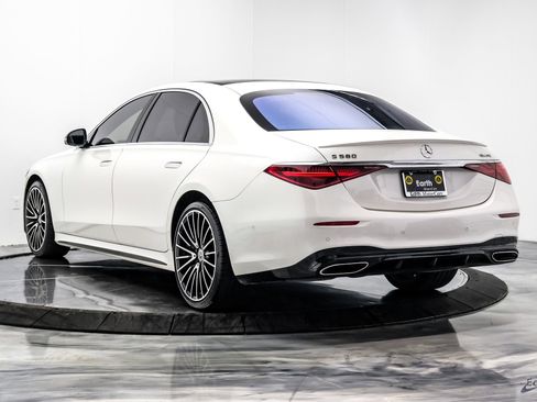 Used 2022 Mercedes-Benz S 580 4MATIC Sedan image 11
