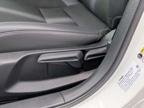 Used 2024 Honda Civic Sport image 19