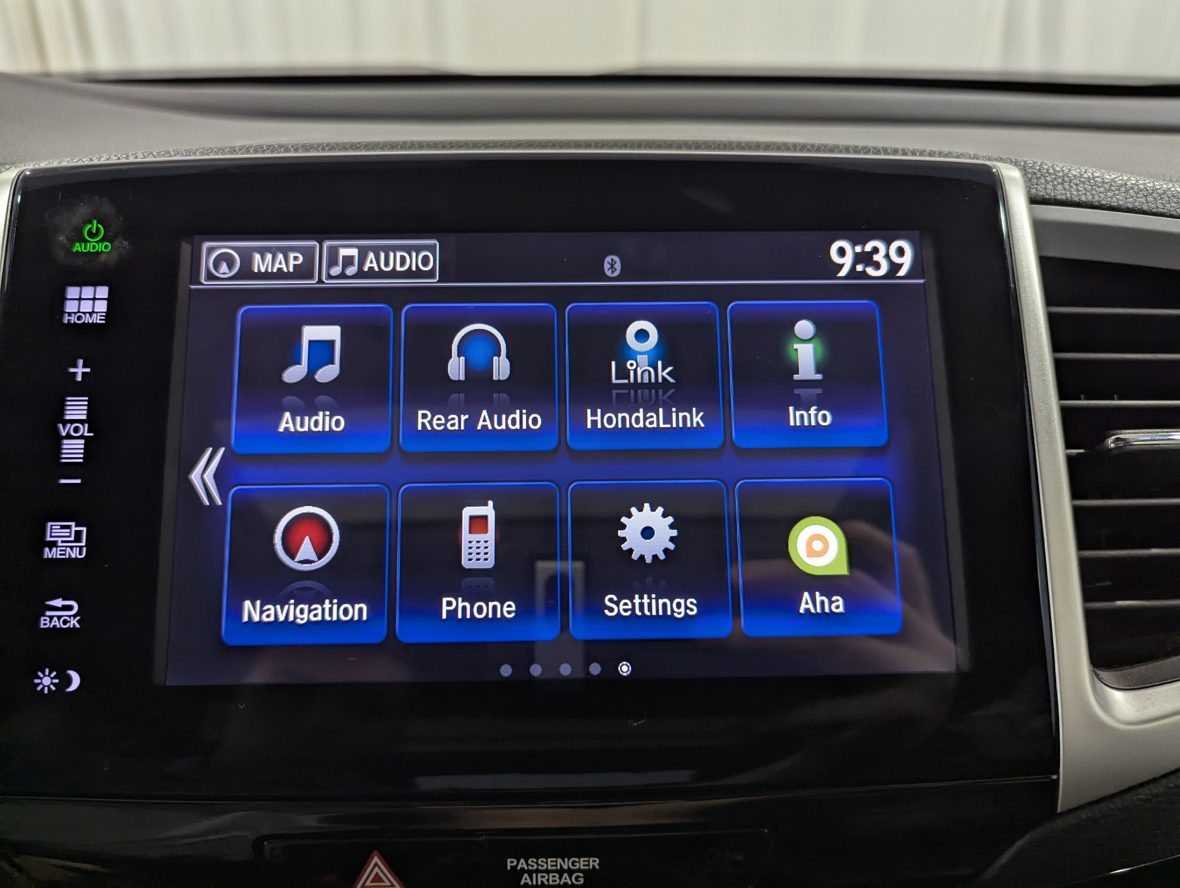 Used 2016 Honda Pilot Elite image 24