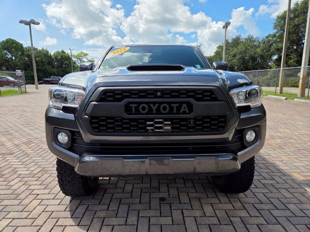 Used 2023 Toyota Tacoma TRD Sport w/ Advanced Technology Package AWD/4WD image 2