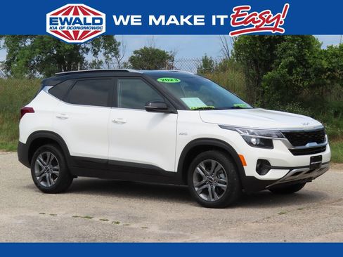 Certified 2023 Kia Seltos S w/ Navigation Package AWD/4WD image 1