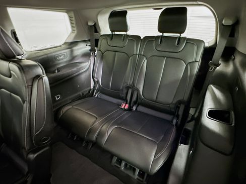 Used 2023 Jeep Grand Cherokee L Limited image 30