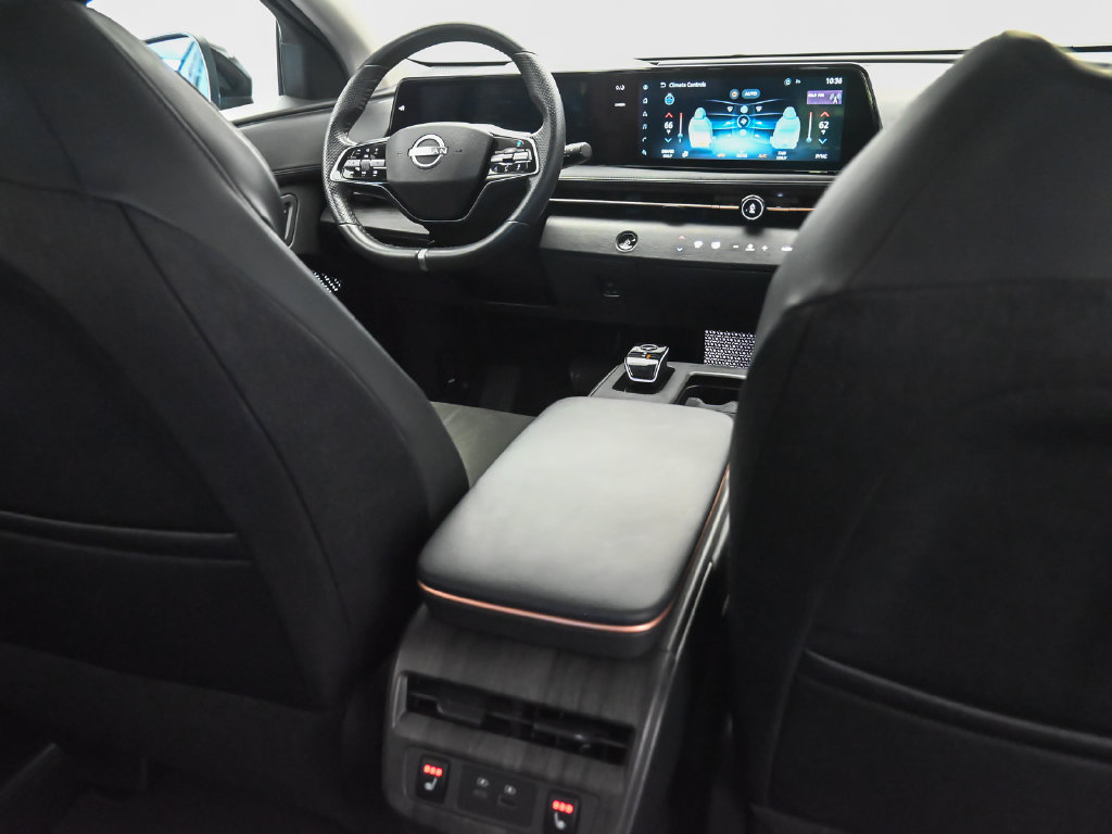 Used 2023 Nissan Ariya AWD image 36