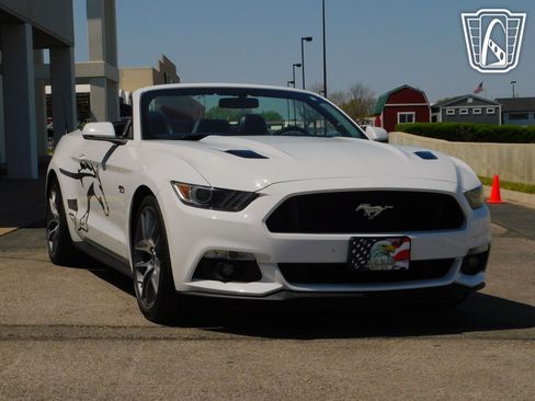 Used 2015 Ford Mustang GT Premium w/ Equipment Group 401A image 34