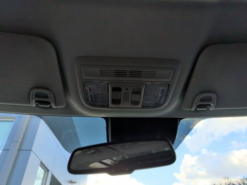 Used 2016 Honda Civic Touring image 27