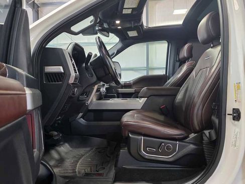 Used 2017 Ford F350 Platinum image 15
