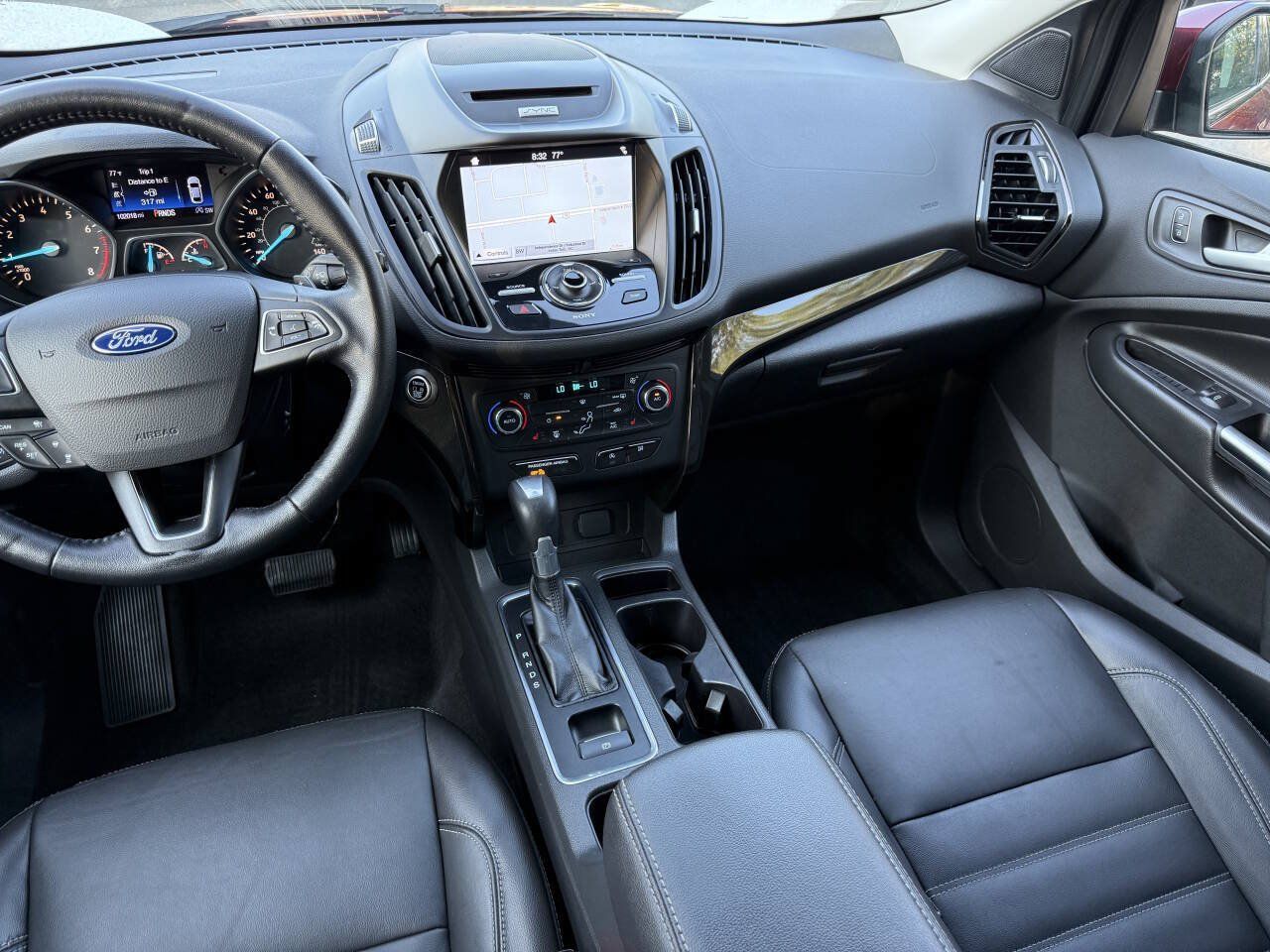 Used 2017 Ford Escape Titanium AWD/4WD image 19