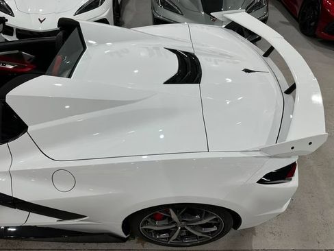 Used 2021 Chevrolet Corvette Stingray Preferred Conv w/ Z51 Performance Package RWD image 21