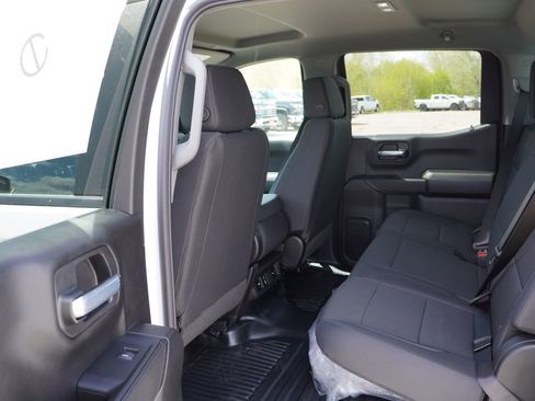 New 2026 Chevrolet Silverado 1500 W/T AWD/4WD image 11