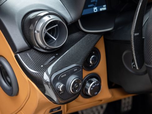 Certified 2015 Ferrari F12 Berlinetta image 58