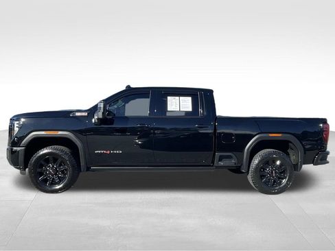 Used 2024 GMC Sierra 2500 AT4 w/ AT4 Premium Plus Package image 7