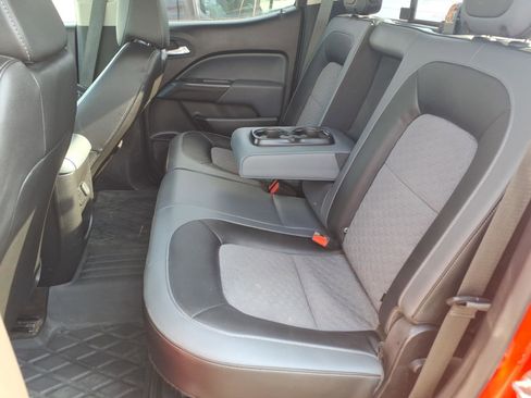 Used 2017 Chevrolet Colorado Z71 AWD/4WD image 15