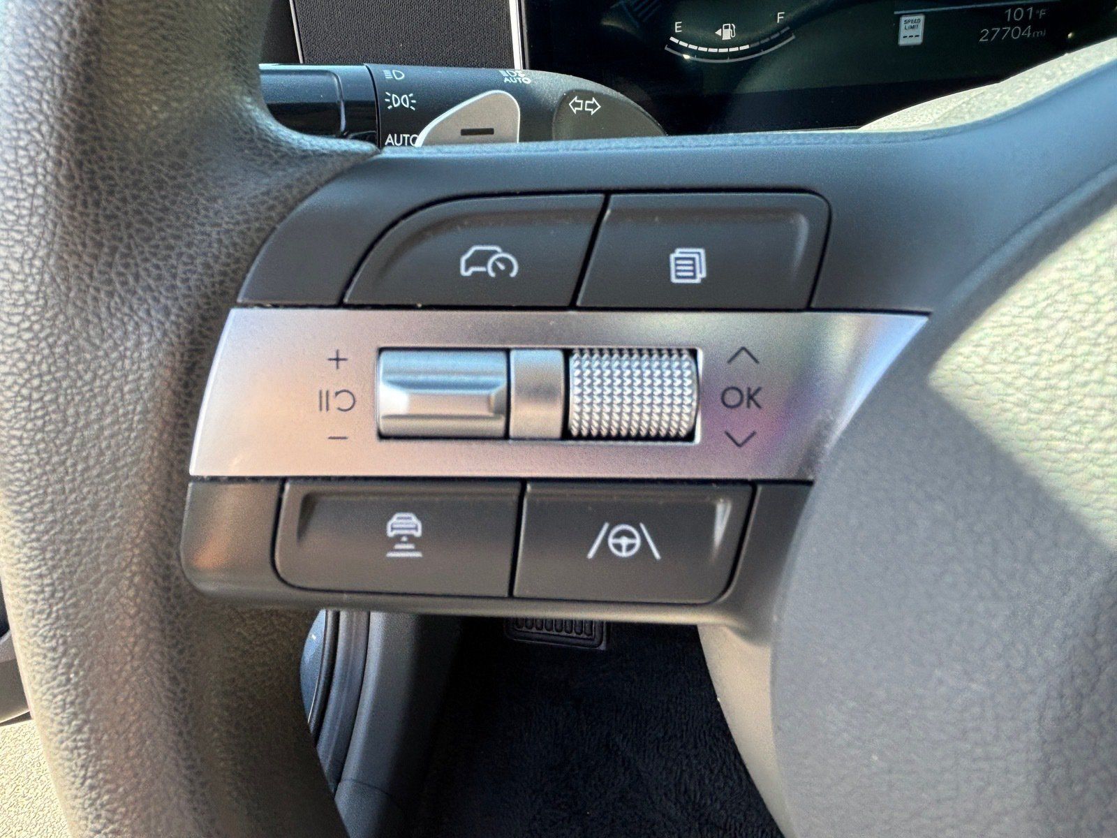 Used 2025 Hyundai Sonata SEL FWD image 21