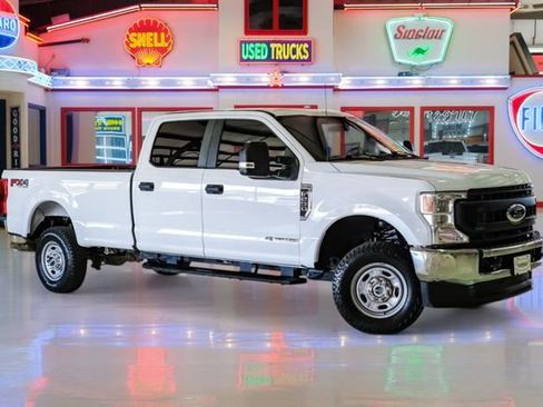 Used 2022 Ford F250 XL w/ Power Equipment Group image 1