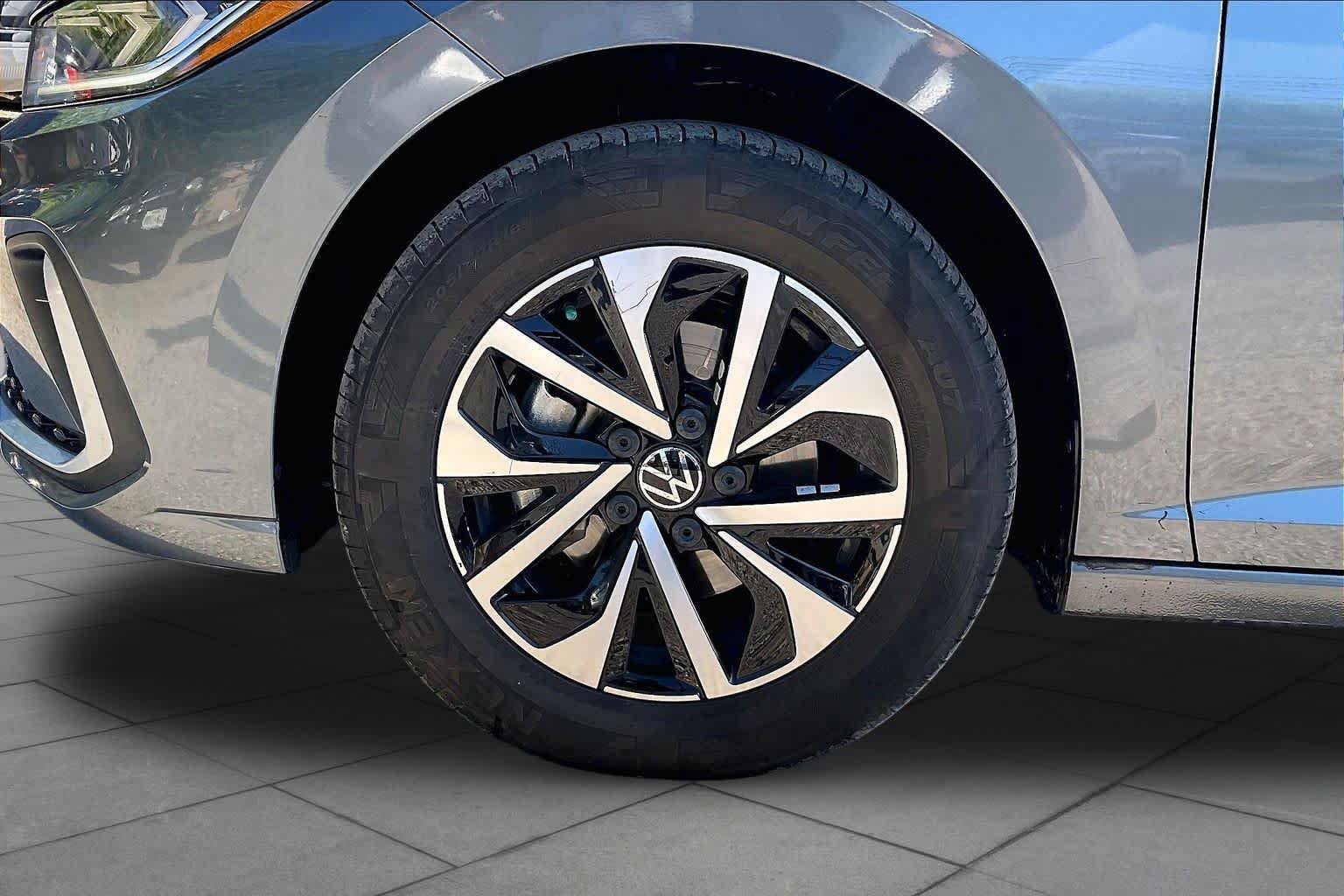 Used 2026 Volkswagen Jetta S FWD image 11