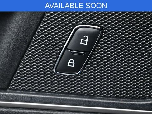 Used 2022 Ford Edge ST-Line AWD/4WD image 14