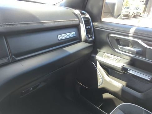 Used 2025 RAM 1500 Laramie AWD/4WD image 8