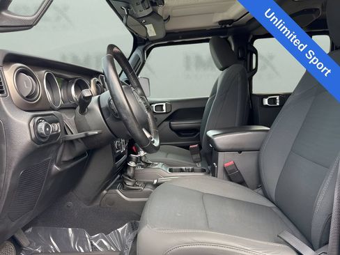 Used 2021 Jeep Wrangler Unlimited Sport AWD/4WD image 9