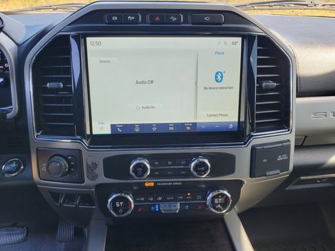 Used 2022 Ford F250 Lariat w/ Lariat Ultimate Package image 35