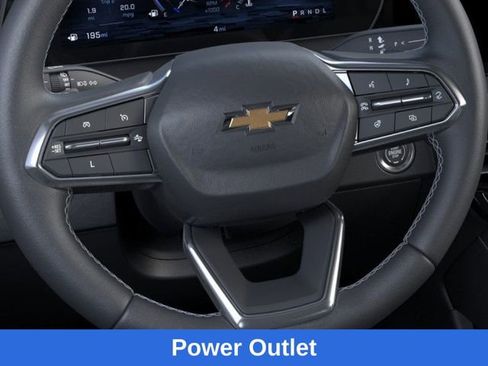 New 2026 Chevrolet Traverse LT w/ Sun and Wheel Package image 20