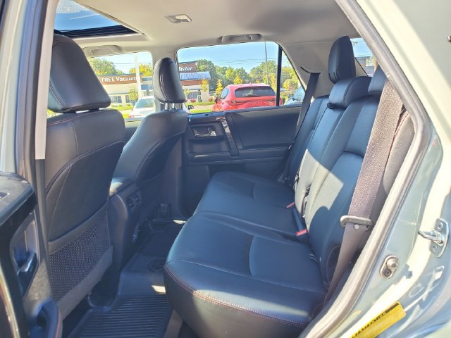 Certified 2023 Toyota 4Runner TRD Off-Road Premium w/ Moonroof Package AWD/4WD image 8