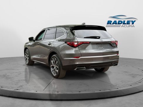 Used 2024 Acura MDX w/ Technology Package AWD/4WD image 5