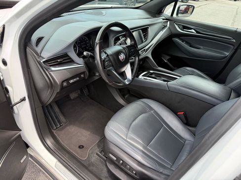 Used 2022 Buick Enclave Premium AWD/4WD image 13
