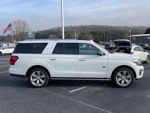 Used 2022 Ford Expedition Max King Ranch image 5