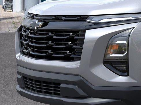 New 2026 Chevrolet Equinox LT w/ Midnight Edition image 13