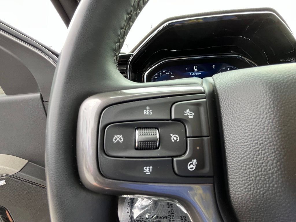 Used 2025 Chevrolet Silverado 2500 ZR2 AWD/4WD image 26