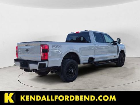 Certified 2025 Ford F350 Lariat w/ Black Appearance Package image 5