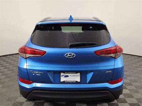 Used 2017 Hyundai Tucson SE Plus w/ Cargo Package image 4