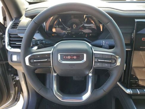 New 2026 GMC Acadia Elevation image 21