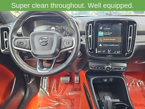 Used 2019 Volvo XC40 T5 R-Design AWD/4WD image 16