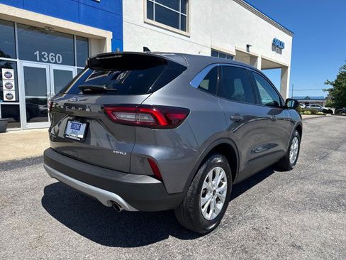 Used 2024 Ford Escape Active AWD/4WD image 16