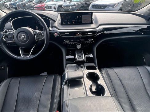 Used 2024 Acura MDX SH-AWD w/ Technology Package image 15