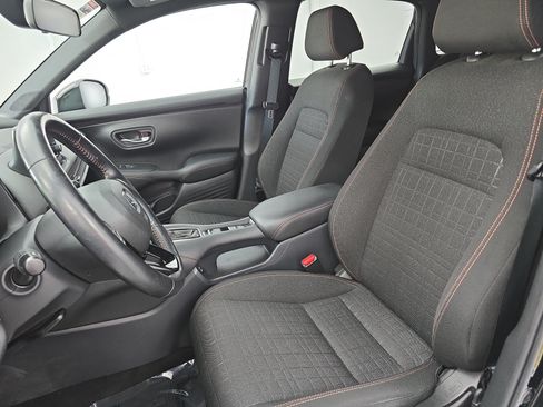 Certified 2025 Honda HR-V Sport image 14